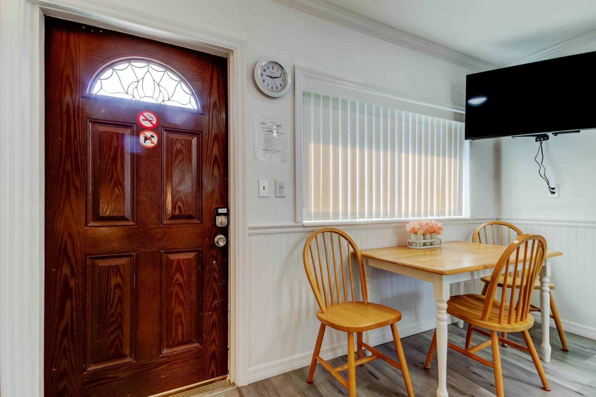 Carousel Suites -Redington Shores Exterior foto