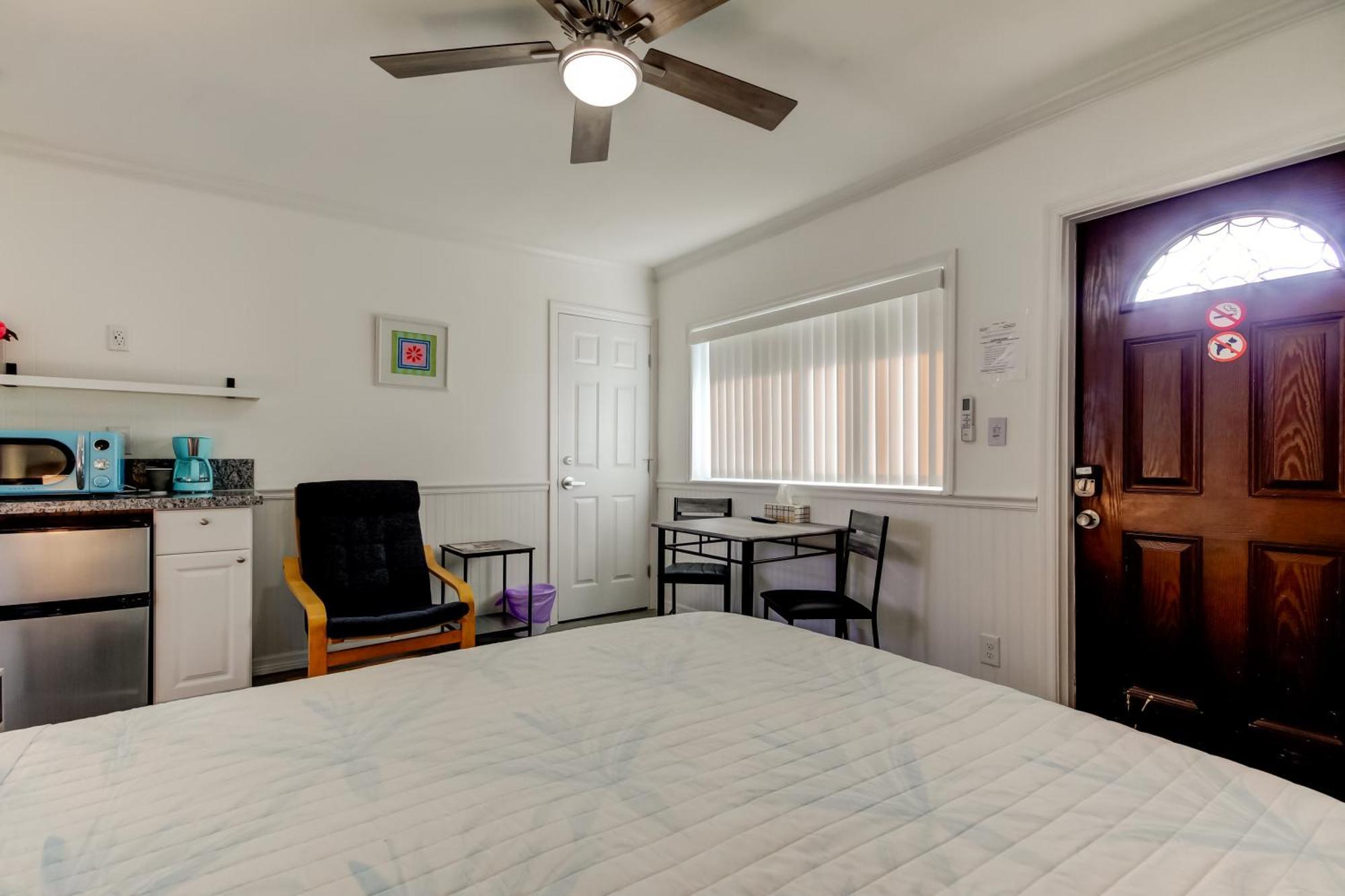 Carousel Suites -Redington Shores Exterior foto